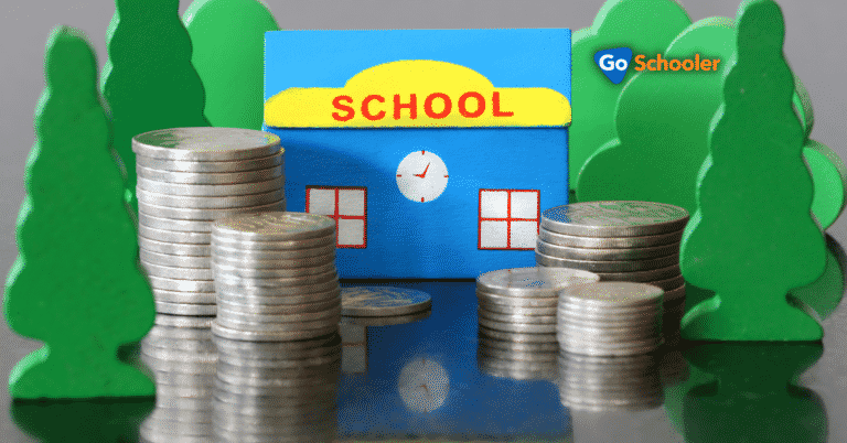 How to Manage School Income and Expenses